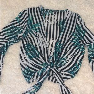 Bell sleeved blouse